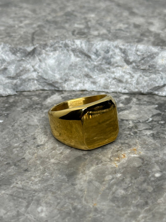Cuadrado Gold Ring
